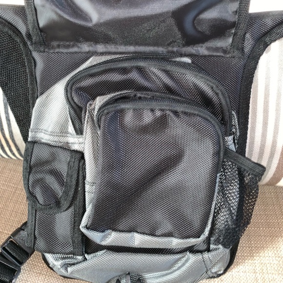 NEW Alcott Doggie Weekender Backpack - Picture 8 of 8
